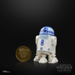 Star Wars - The Black Series Artoo-Detoo (R2-D2) Action Figure - Packshot 3