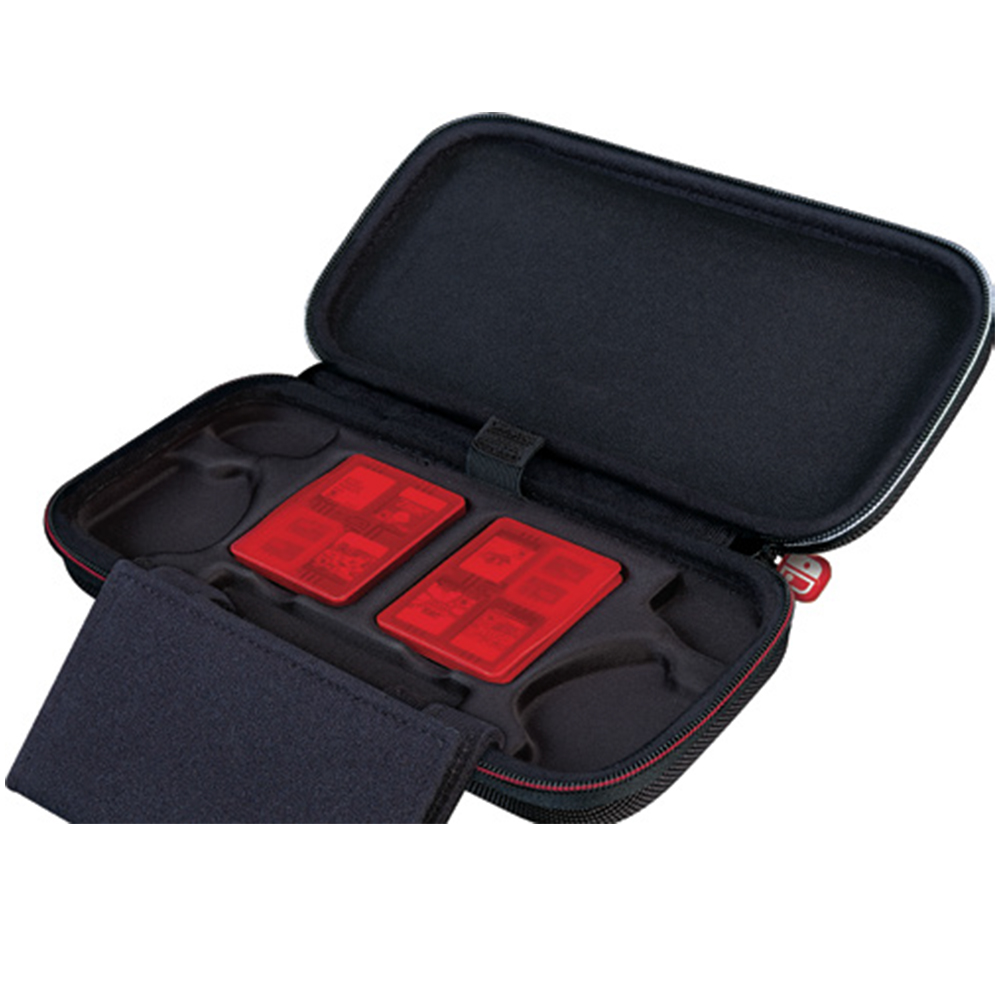 Nintendo Switch Game Traveller Deluxe Travel Case - Packshot 2