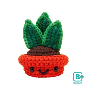 The WOOBLES - Otis the Snake Plant Crochet Kit