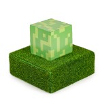 Minecraft - Creeper In the Grass - Packshot 3