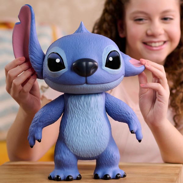 Disney - Lilo & Stitch - Stitch Figure - Packshot 4