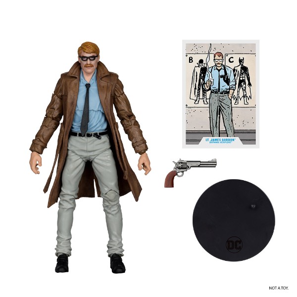 DC Comics - DC Multiverse James Gordon (Year One: Part 4) Gold Label 7" Action Figure - Packshot 5