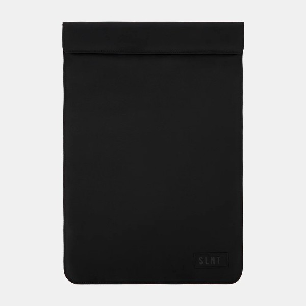 SLNT - E3 Faraday Backpack (Black) - Packshot 2
