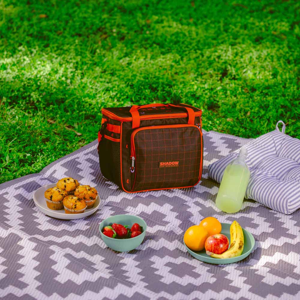 Sonic the Hedgehog - Shadow Cooler Lunch Bag - Packshot 4