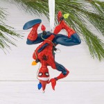 Marvel - Spider-Man - Spider-Man Hanging From Lights Hallmark Keepsake Ornament - Packshot 2
