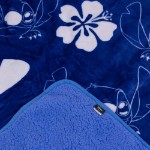 Disney - Lilo & Stitch - Stitch Hibiscus Blanket - Packshot 2