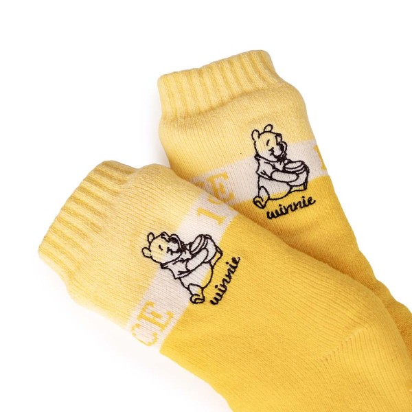Disney - Winnie the Pooh - Winnie 100th Anniversary Fleece Socks - Packshot 2