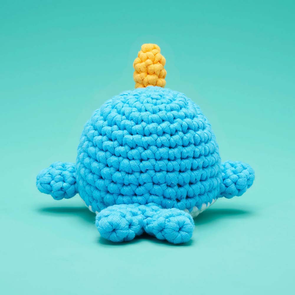 The WOOBLES - Bjorn the Narwhal Crochet Kit - Packshot 3