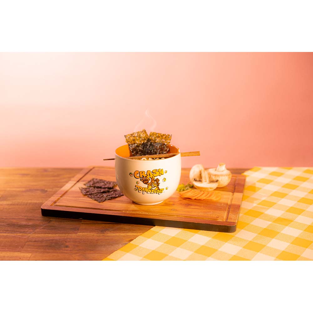 Crash Bandicoot – Crash Wumpa Ramen Bowl with Chopsticks - Packshot 4