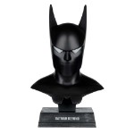 DC Comics – Batman – Batman (Batman Beyond) 1:3 Scale Cowl Replica - Packshot 1