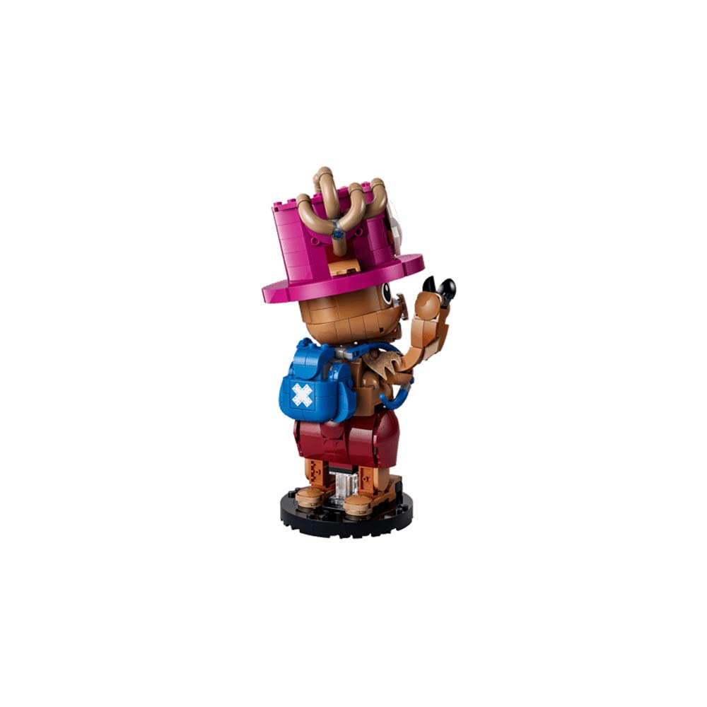 Netflix - One Piece - LEGO Tony Tony Chopper #75643 - Packshot 4