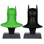 DC Comics – Batman – Knightfall & Hush (Jokerised) 2-Pack 1:3 Scale Cowl Replicas - Packshot 4