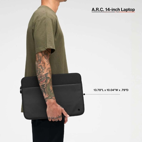 Incase - ARC Sleeve for 14-inch Laptop - Black - Packshot 4