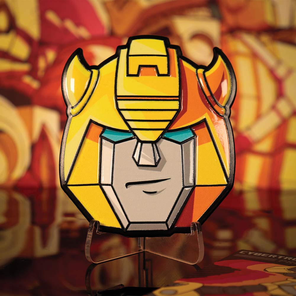 Transformers - Bumblebee Medallion Replica - Packshot 4