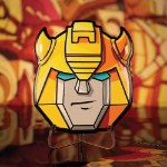 Transformers - Bumblebee Medallion Replica - Packshot 4