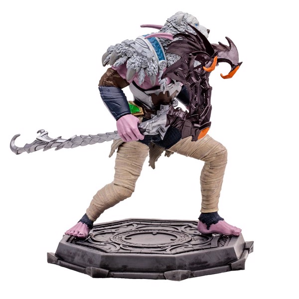 World of Warcraft - Elf Druid/Rogue (Common) 1:12 Scale Posed Figure - Packshot 3