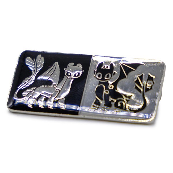 How to Train Your Dragon - Nightfury & Lightfury Glitter Pin - Packshot 1