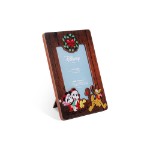 Disney - Mickey Mouse - Mickey and Minnie Christmas Photo Frame - Packshot 2