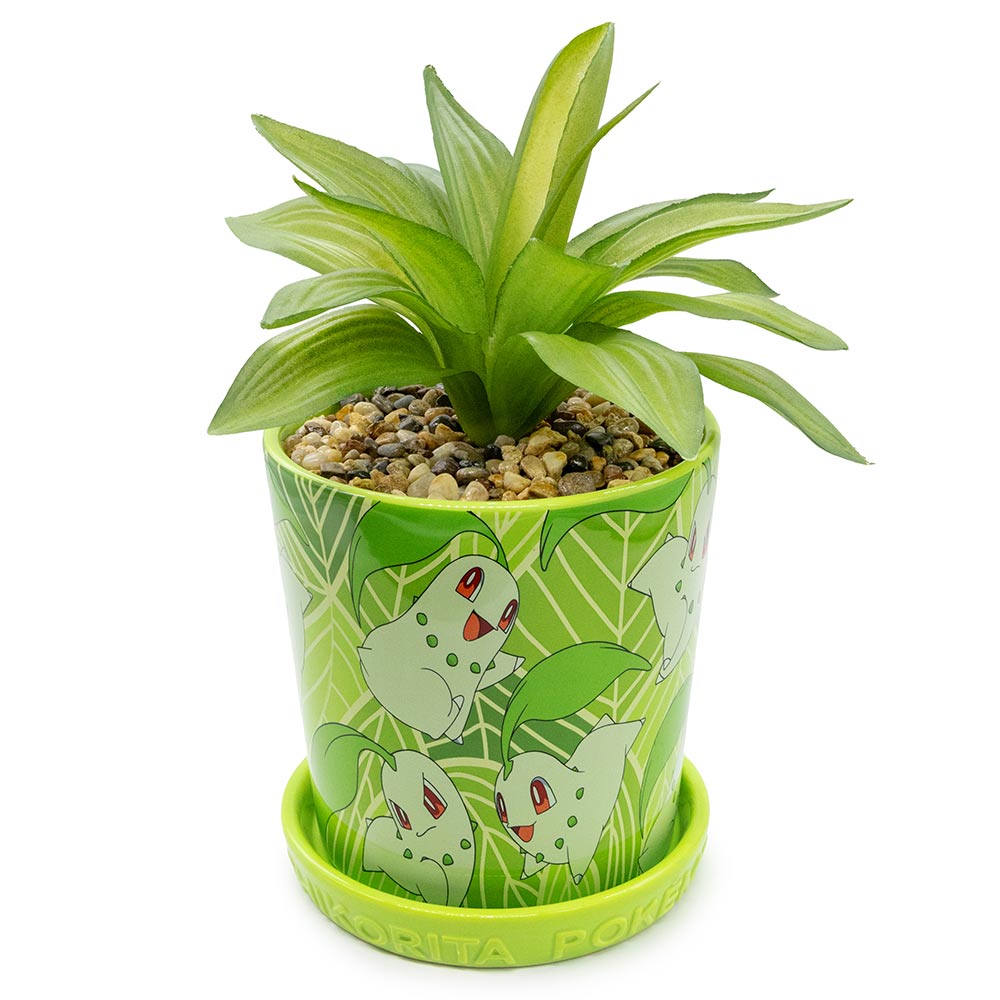 Pokemon - Chikorita Planter Pot with Faux Plant - Packshot 2