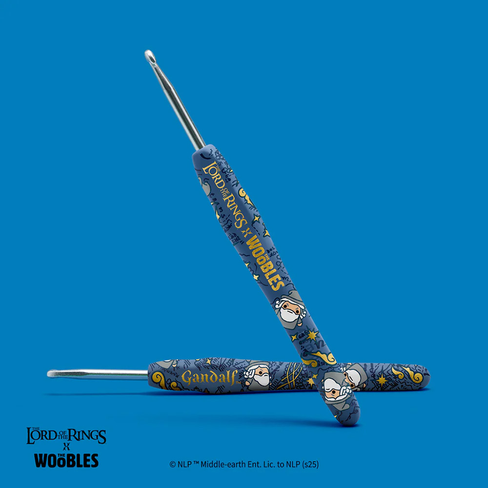 The Lord of The Rings - The WOOBLES Gandalf Crochet Kit - Packshot 3
