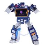 Transformers - Robosen Flagship Soundwave G1 Auto-Converting Figure - Packshot 3
