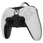Hyperkin - The Competitor Wired Controller for Xbox Series X|S - White - Packshot 2