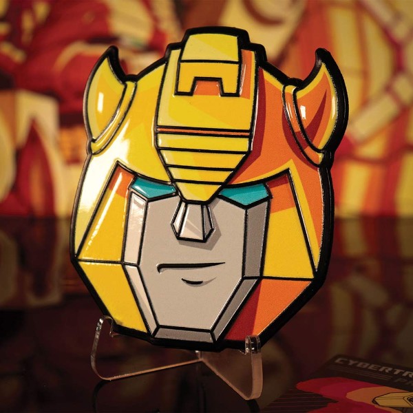Transformers - Bumblebee Medallion Replica - Packshot 5