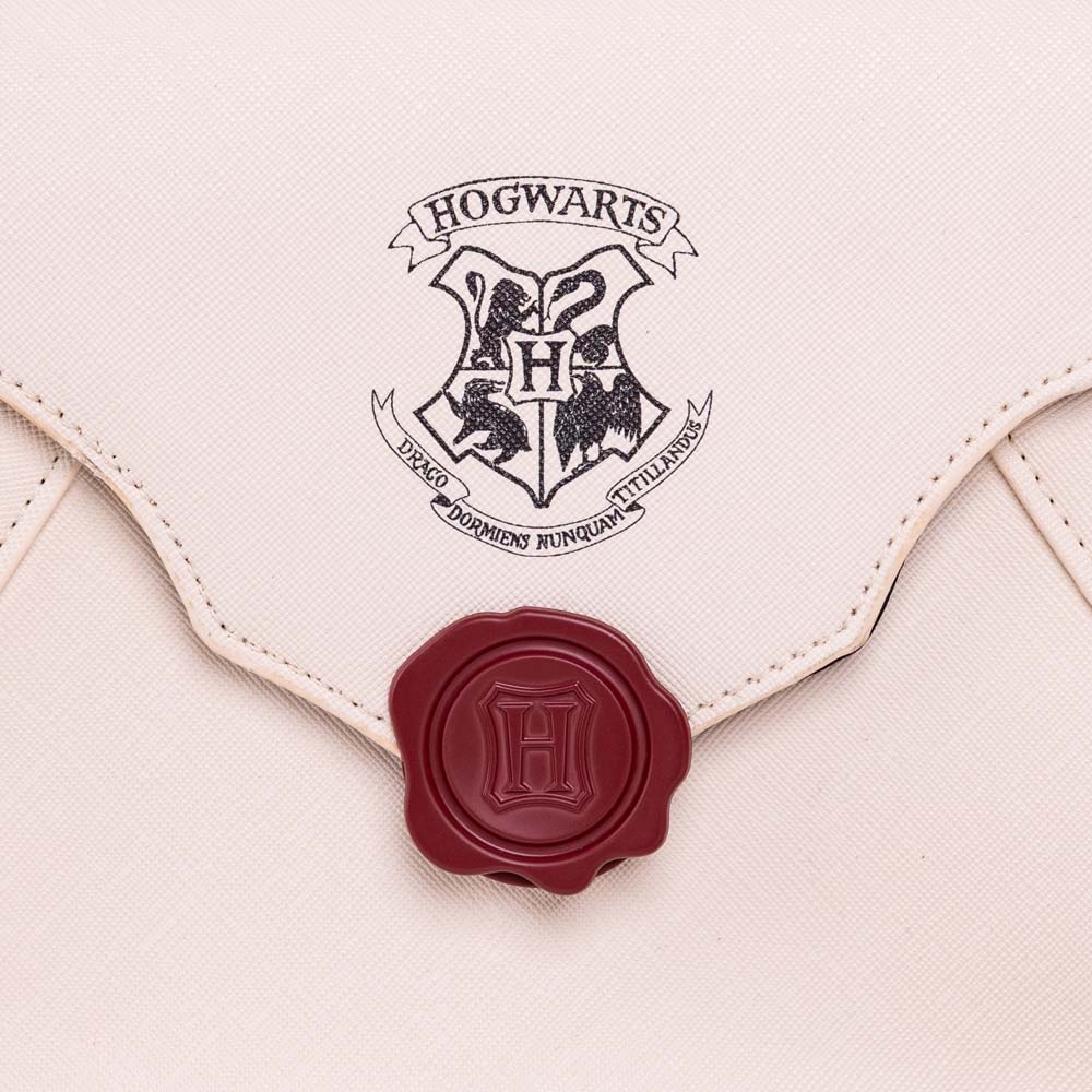 Harry Potter - Hogwarts Acceptance Letter Crossbody Bag - Packshot 3