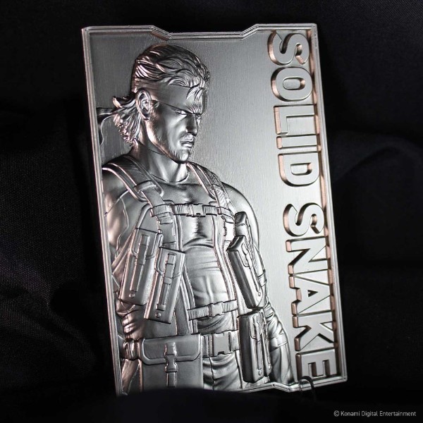 Metal Gear Solid 2 - Solid Snake Ingot Limited Edition Replica - Packshot 6