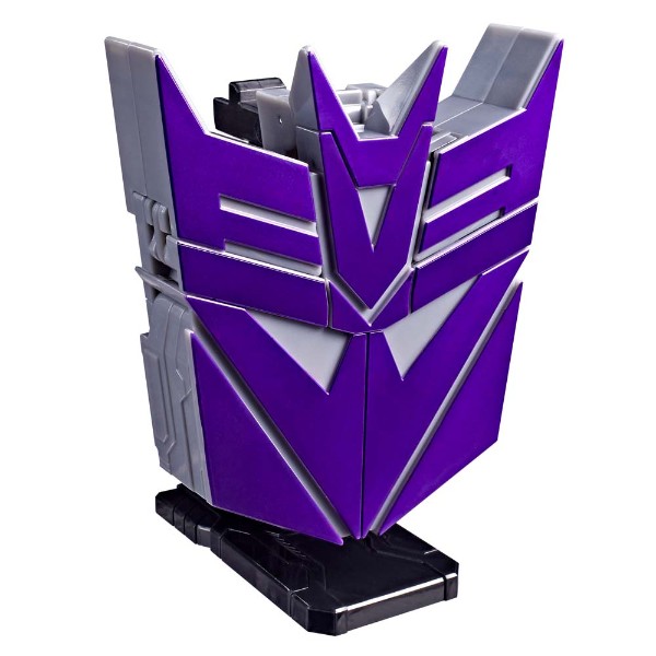Transformers - Icons Megatron Voyager Class Action Figure - Packshot 2