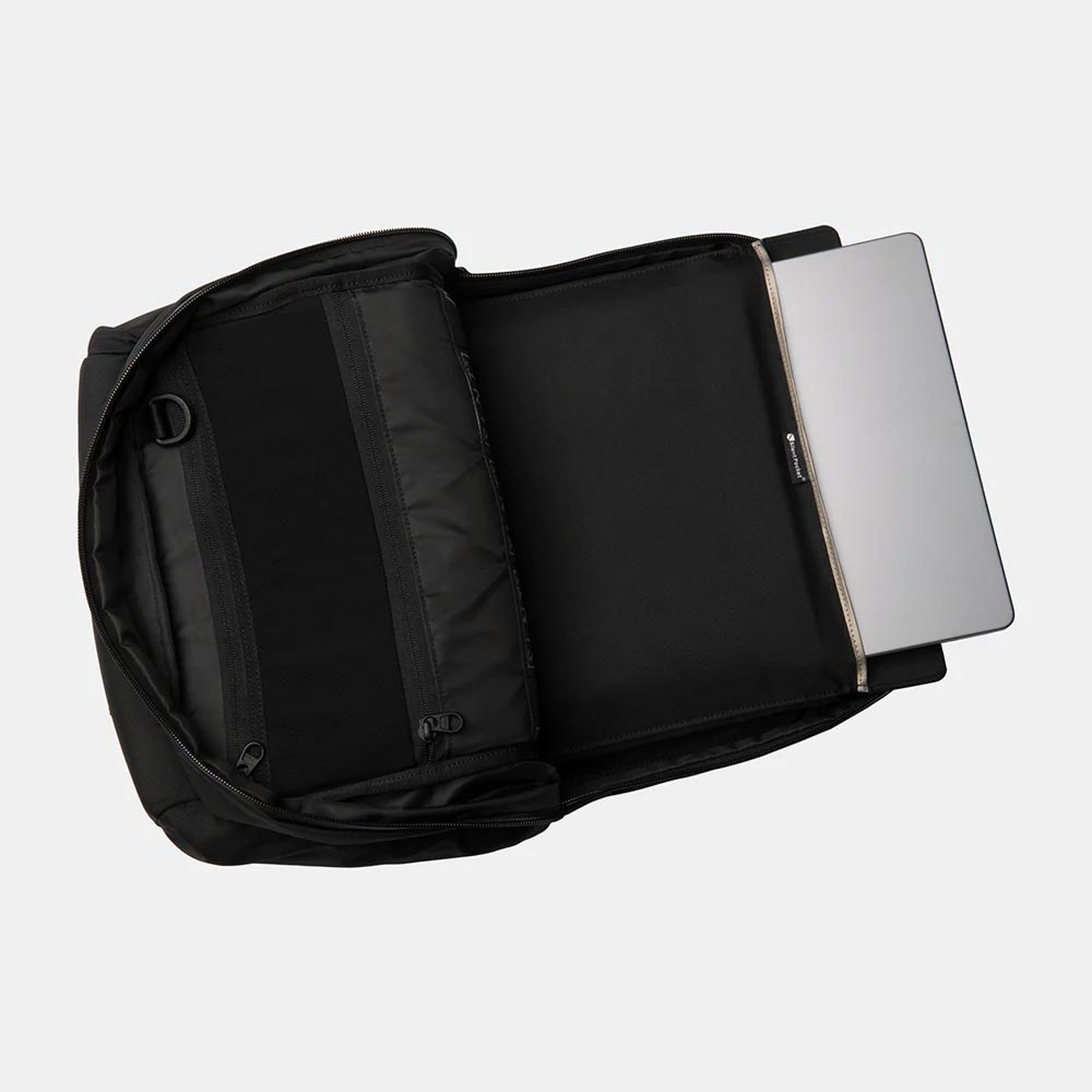 SLNT - Essentials Faraday Backpack - Packshot 5