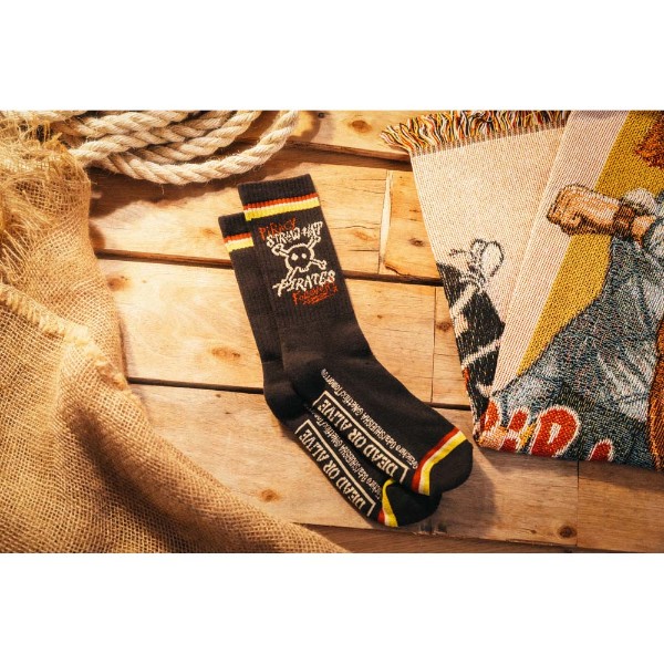 Netflix - One Piece - Piracy Forever Crew Socks - Packshot 5