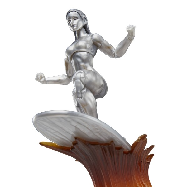 Marvel - The Fantastic Four: First Steps - Legends Series Silver Surfer Action Figure - Packshot 3