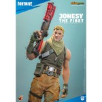 Fortnite - Jonesy The First 1/6 Scale Figure - Packshot 3