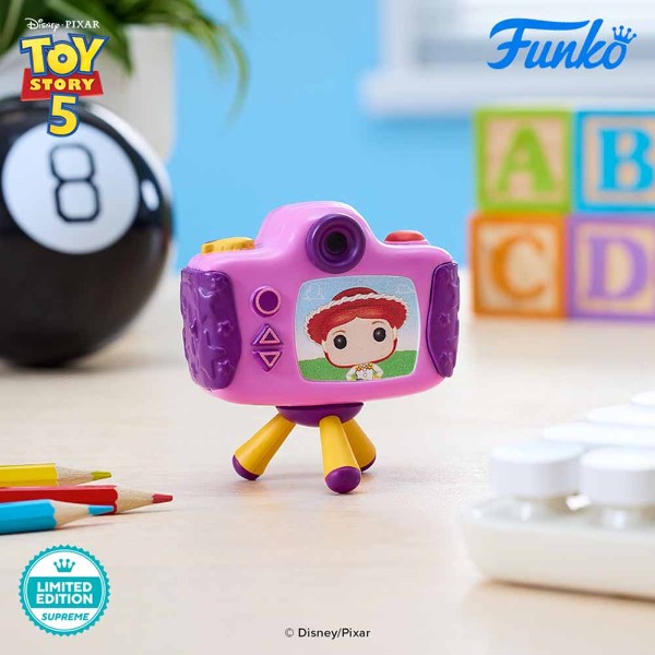 Pixar - Toy Story 5 - Snappy Pop! Vinyl Figure (Supreme Limited Edition) - Packshot 5