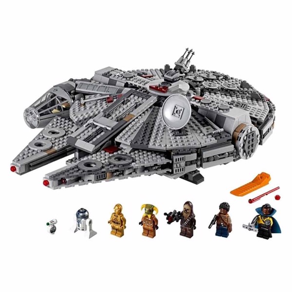 Star Wars - LEGO Millennium Falcon - Packshot 2