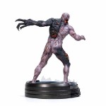 Resident Evil - Tyrant T-002 Limited Edition Statue - Packshot 3
