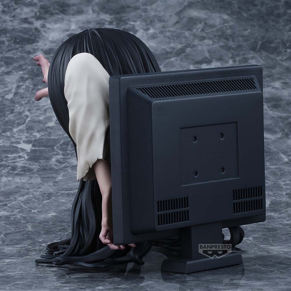 Ring - Sadako Bust Figure - Packshot 4