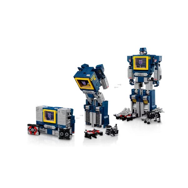 Transformers - LEGO Soundwave 10358 - Packshot 5