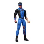 Invincible - Invincible 1/12 Scale Action Figure - Packshot 1