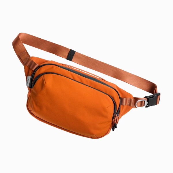 Orbitkey - Urban Sling Plus (6L) Bag - Terracotta - Packshot 1
