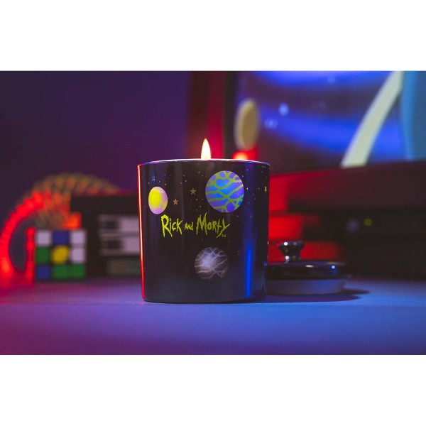 Rick and Morty - Portal Candle - Packshot 5