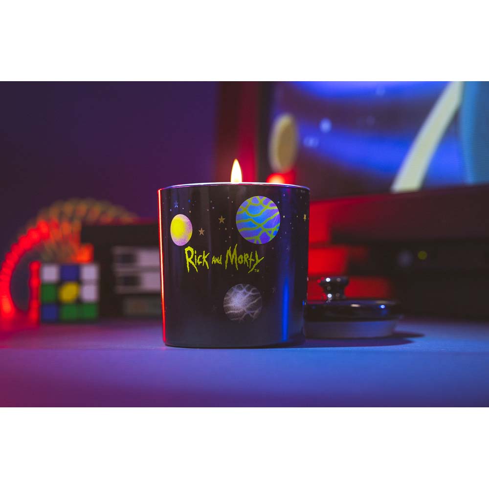 Rick and Morty - Portal Candle - Packshot 5
