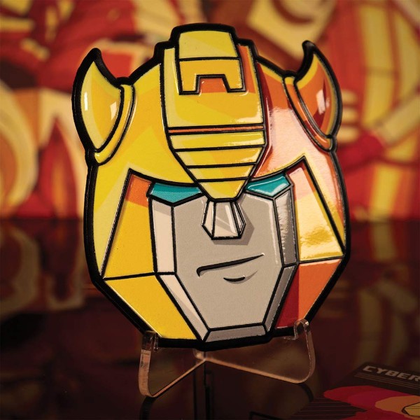 Transformers - Bumblebee Medallion Replica - Packshot 6