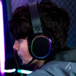 4Gamers Panther LED Light Up RGB Premium Wired Gaming Headset - Packshot 6