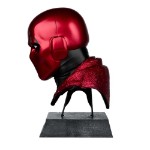 DC Comics – Batman – Red Hood (Batman Three Jokers) 1:3 Scale Cowl Replica - Packshot 4