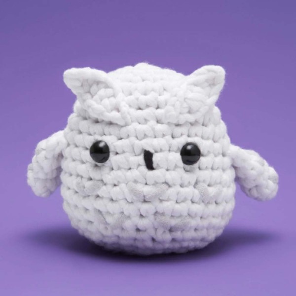 The WOOBLES - Andy the Owl Crochet Kit - Packshot 2