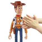 Pixar - Toy Story - Ultimate Woody Action Figure - Packshot 3