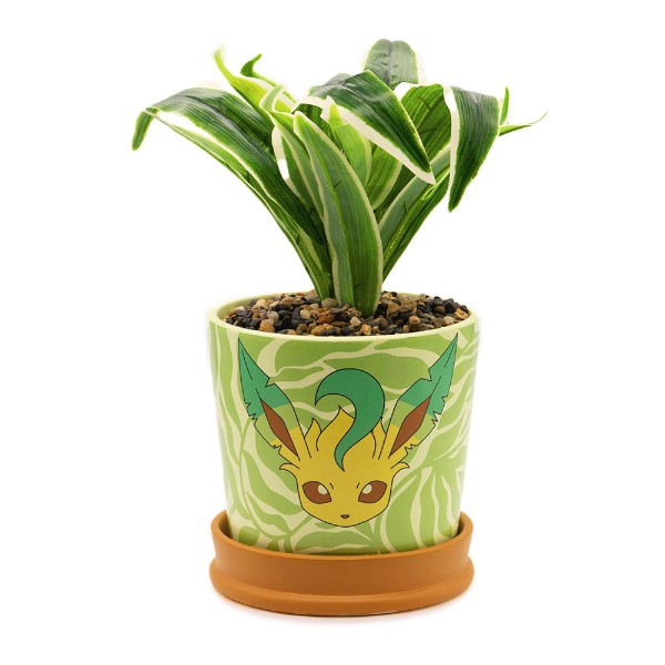 Pokemon - Leafeon Plant & Planter - Packshot 1