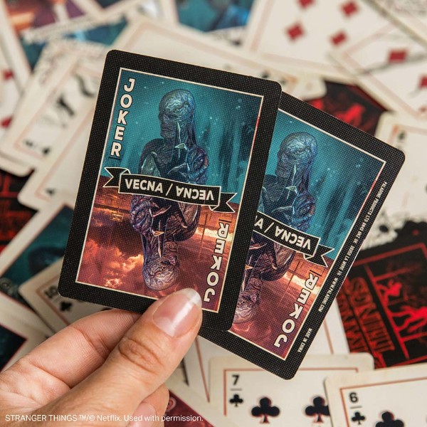 Stranger Things - Playing Cards with Tin - Packshot 6